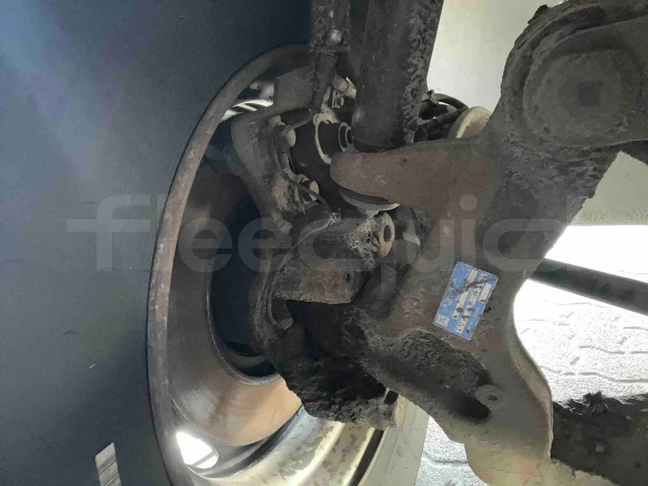 Setra S412 - First Axle Shock Absorbers Left Side