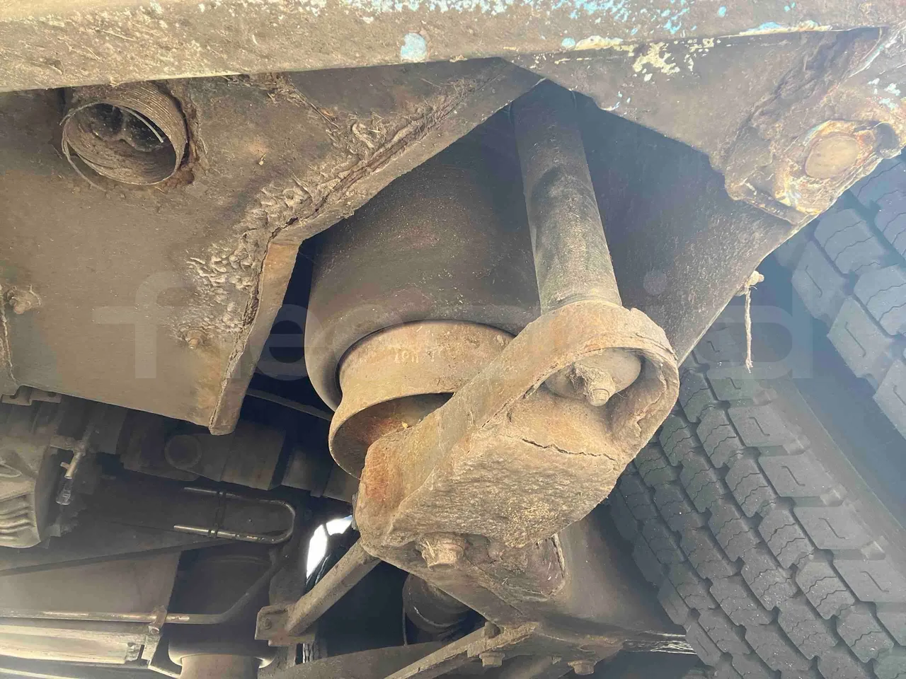 Setra S412 - Third Axle Right Side