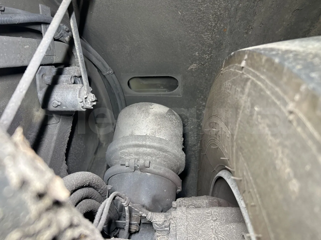 Mercedes-Benz Citaro G 0530 - Euro5 - 260kW - 17.940mt - axle 2 caliper brakes left