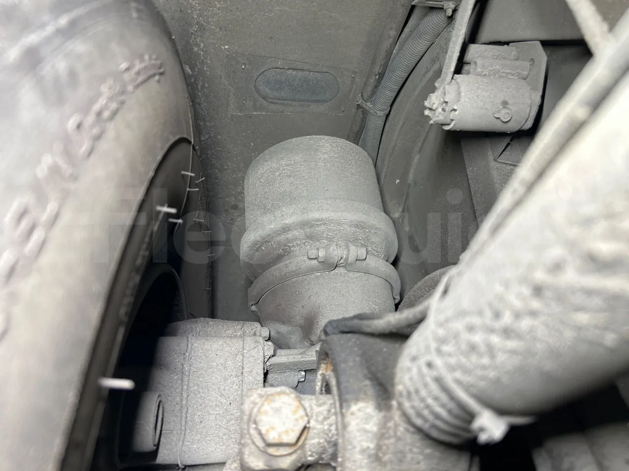 Mercedes-Benz Citaro G 0530 - Euro5 - 260kW - 17.940mt - axel 3 caliper brakes right