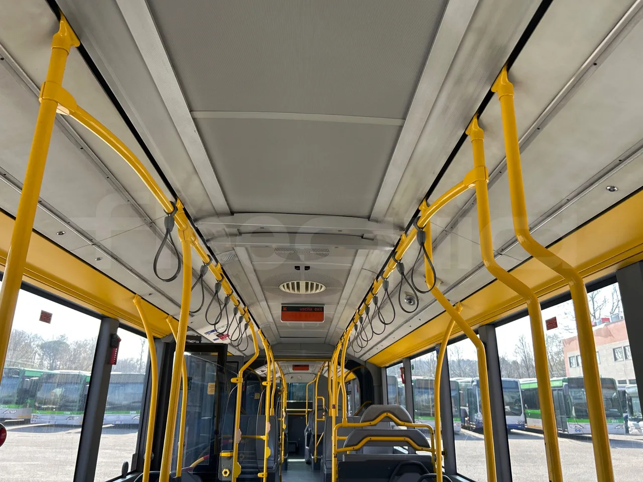 Mercedes-Benz Citaro G 0530 - Euro5 - 260kW - 17.940mt - handrails photo