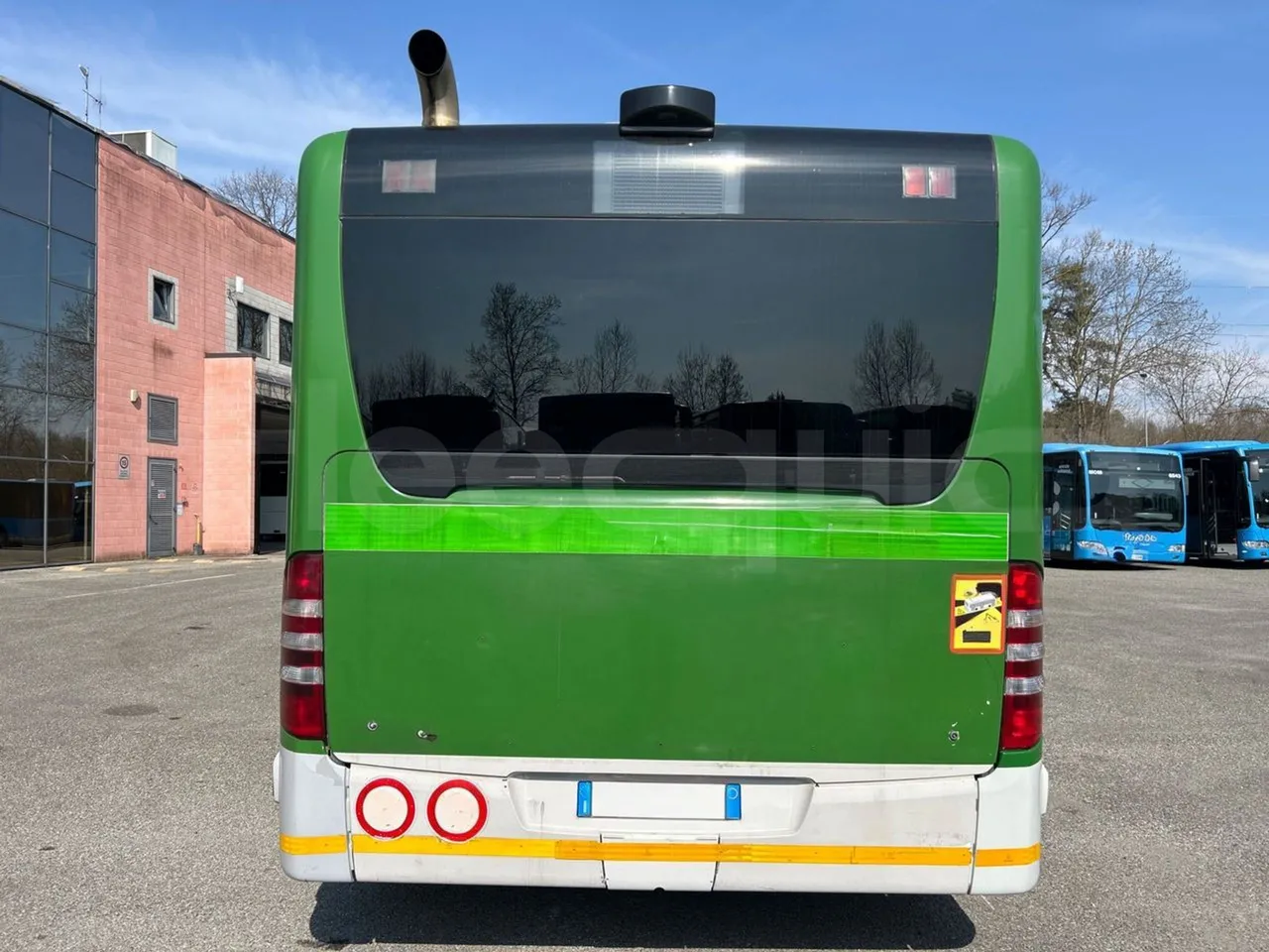 Mercedes-Benz Citaro G 0530 - Euro5 - 260kW - 17.940mt - rear hatch closed