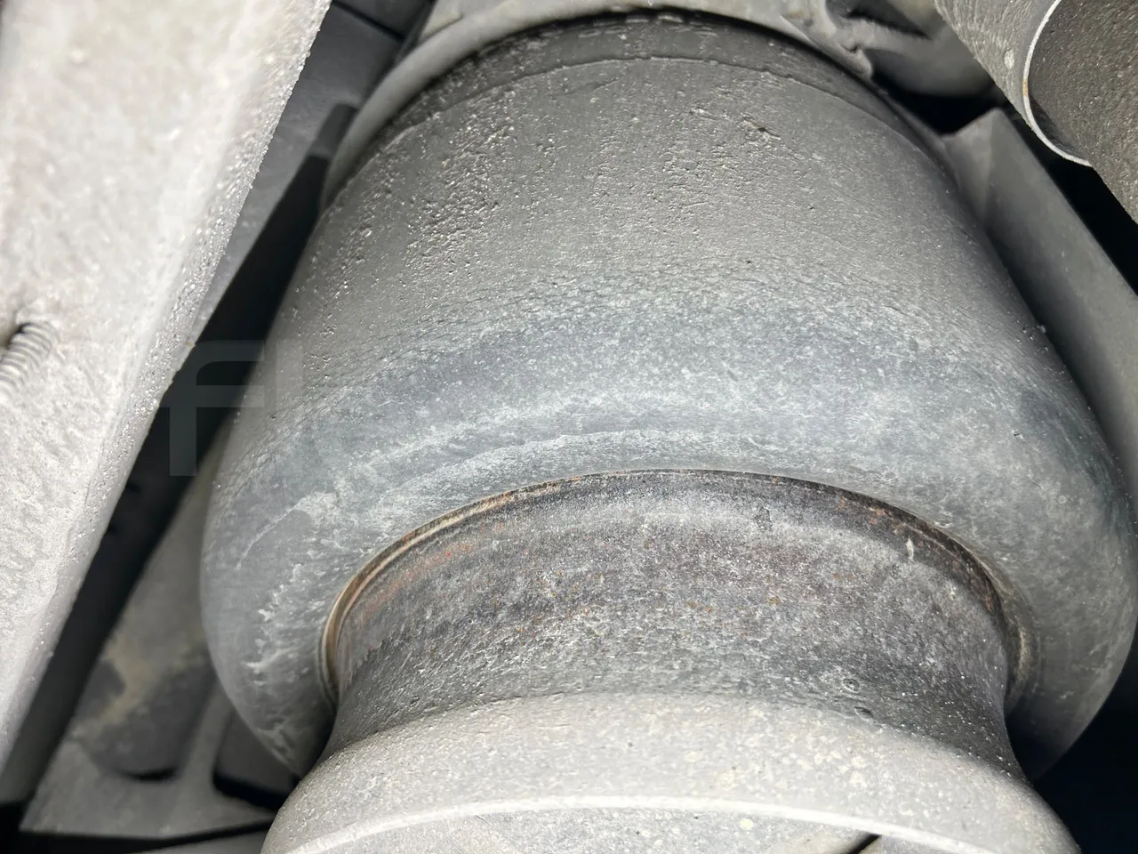 Mercedes-Benz Citaro G 0530 - Euro5 - 260kW - 17.940mt - axel 3 shock absorbers 2 left