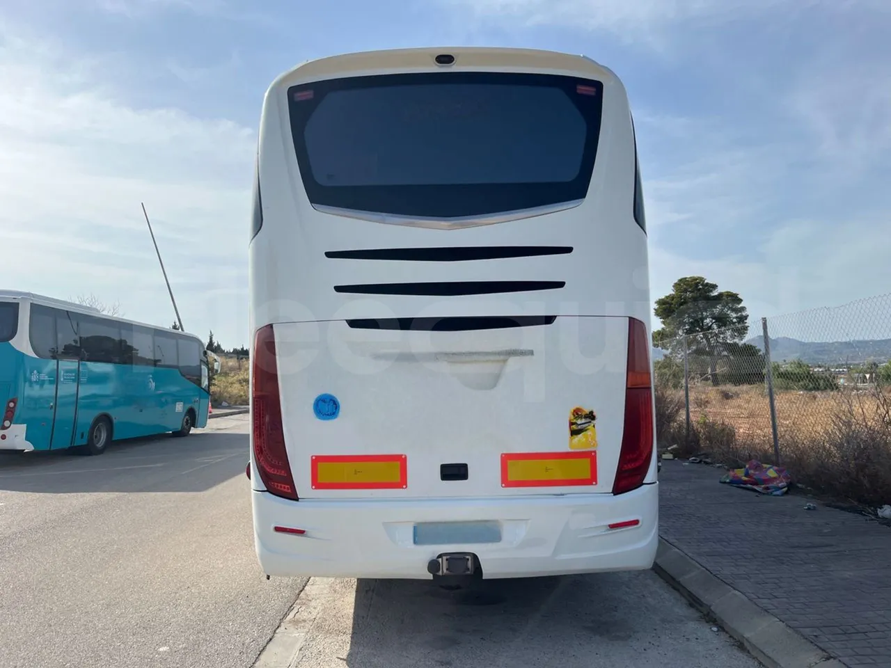 Irizar i6 15.37 - EUR6/340 Kw/14.980 Mt - rear hatch closed