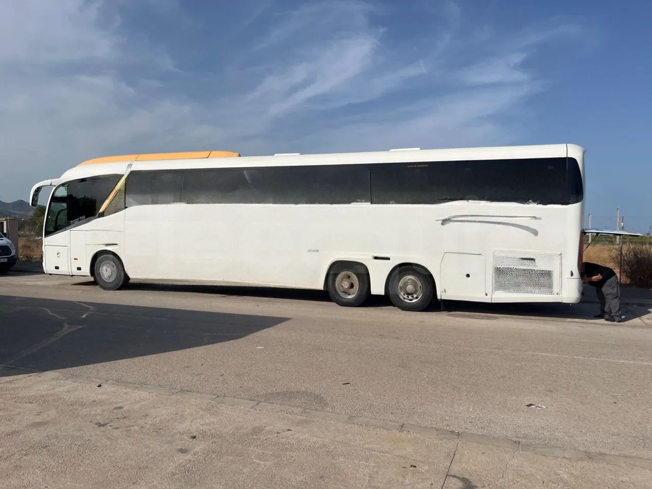 Irizar i6 15.37 - EUR6/340 Kw/14.980 Mt - left side photo