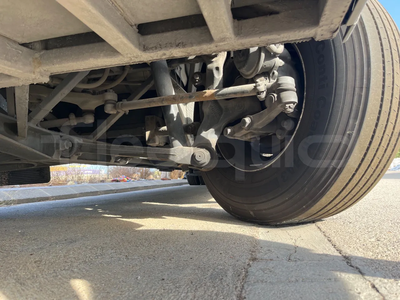 Irizar i6 15.37 - EUR6/340 Kw/14.980 Mt - front axle left side