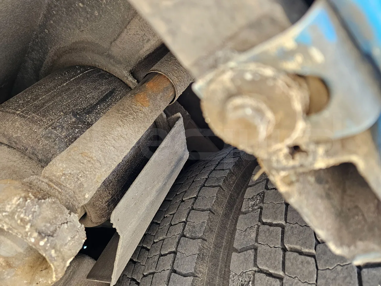 Setra S416 GT-HD/2 - EUR5 - 315kW - 13.020m - axel 2 air springs 1 left