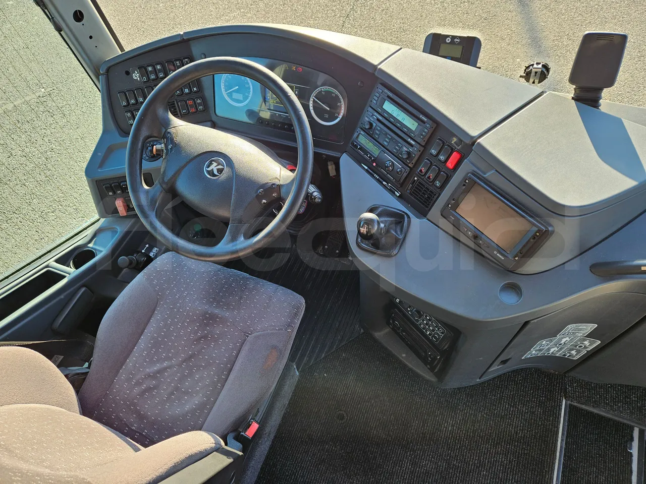 Setra S416 GT-HD/2 - EUR5 - 315kW - 13.020m - buttons panels on