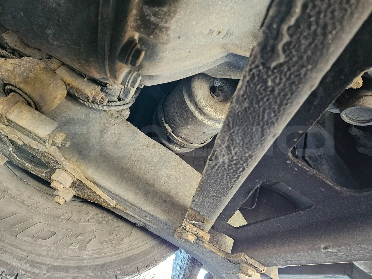 Setra S416 GT-HD/2 - EUR5 - 315kW - 13.020m - axle 2 caliper brakes right