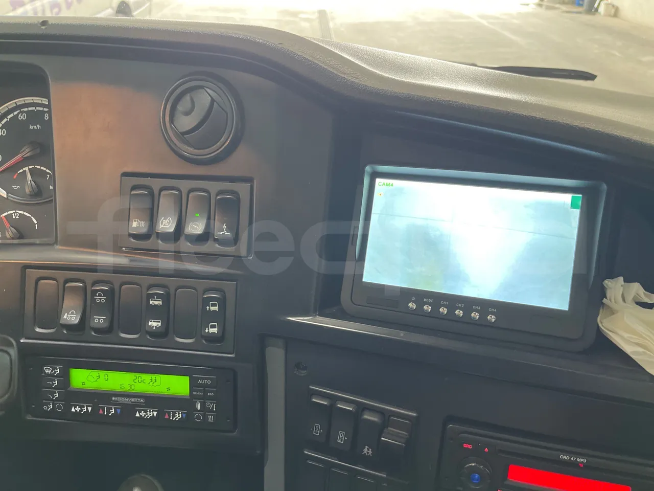 Scania Touring HD - onboard devices 1