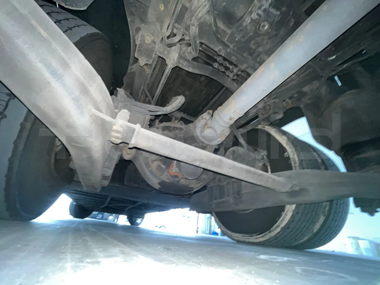 Scania Touring HD - differential photo