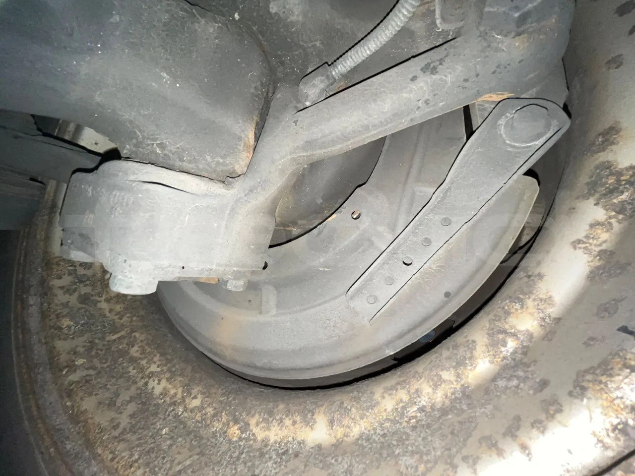 Scania Touring HD - axel 3  discs right