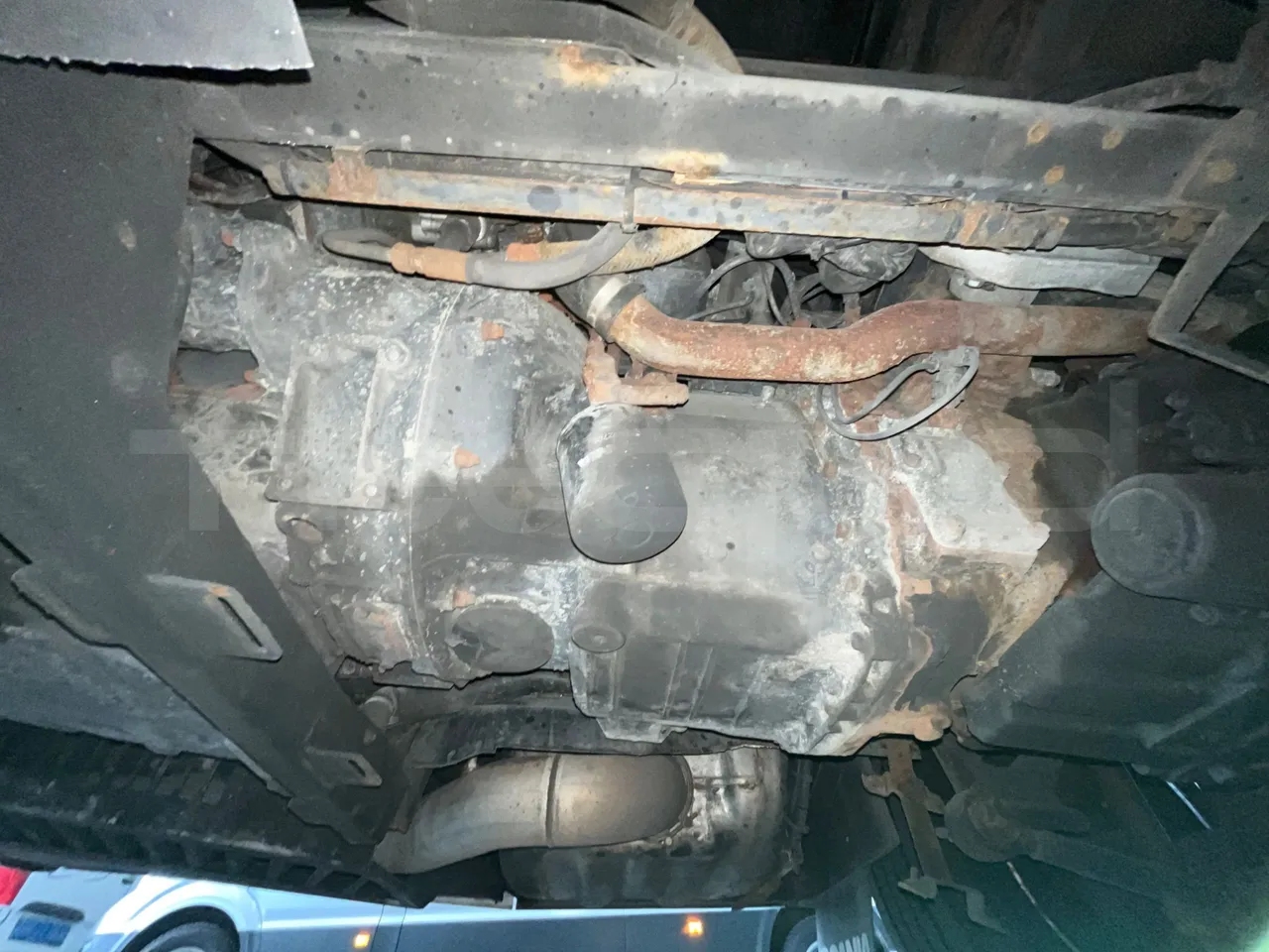 Scania Touring HD - gearbox photo