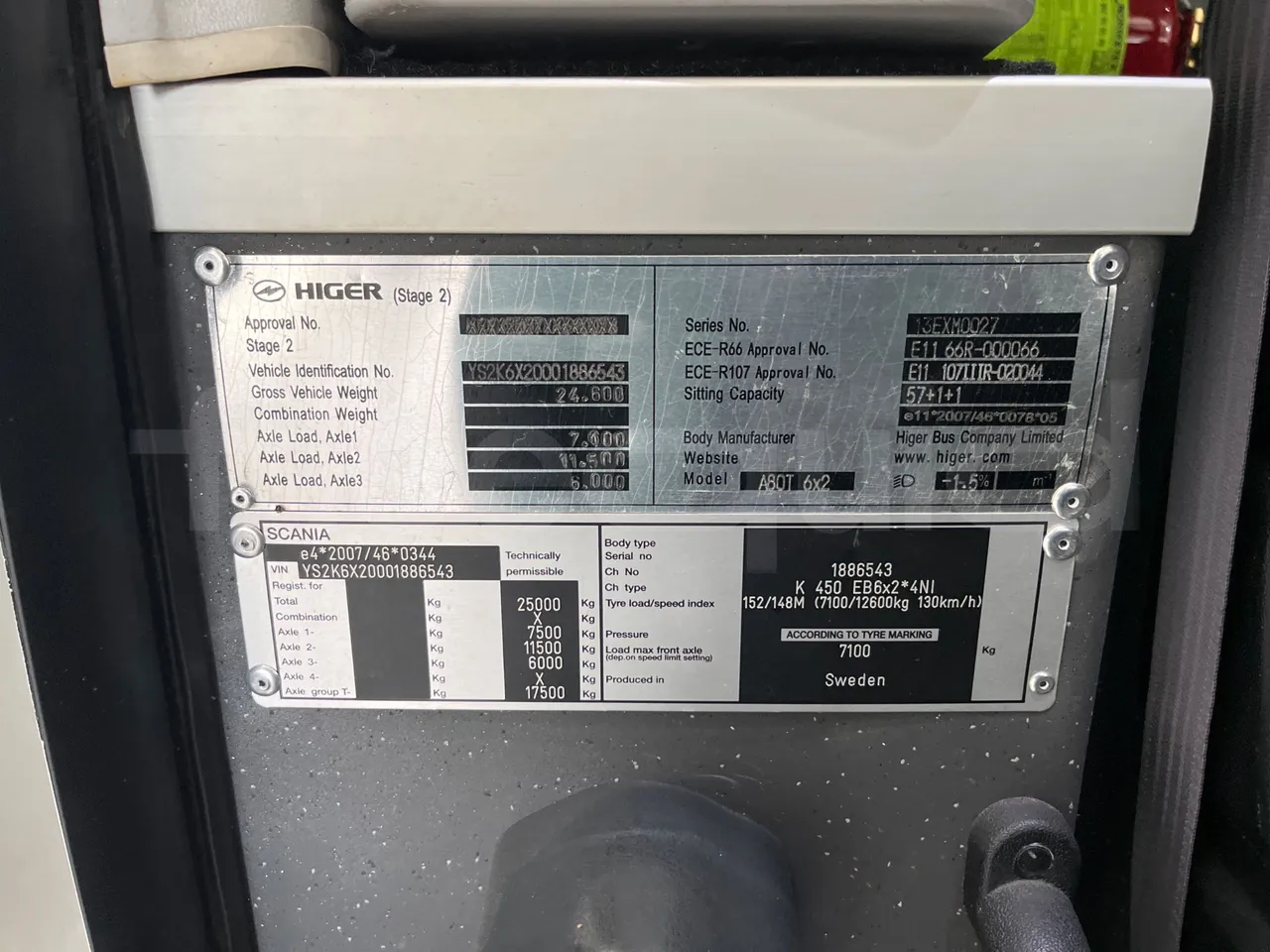 Scania Touring HD - vehicle plate photo