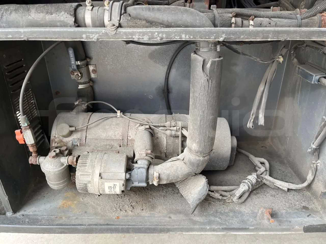 Scania Touring HD - preheater webasto photo