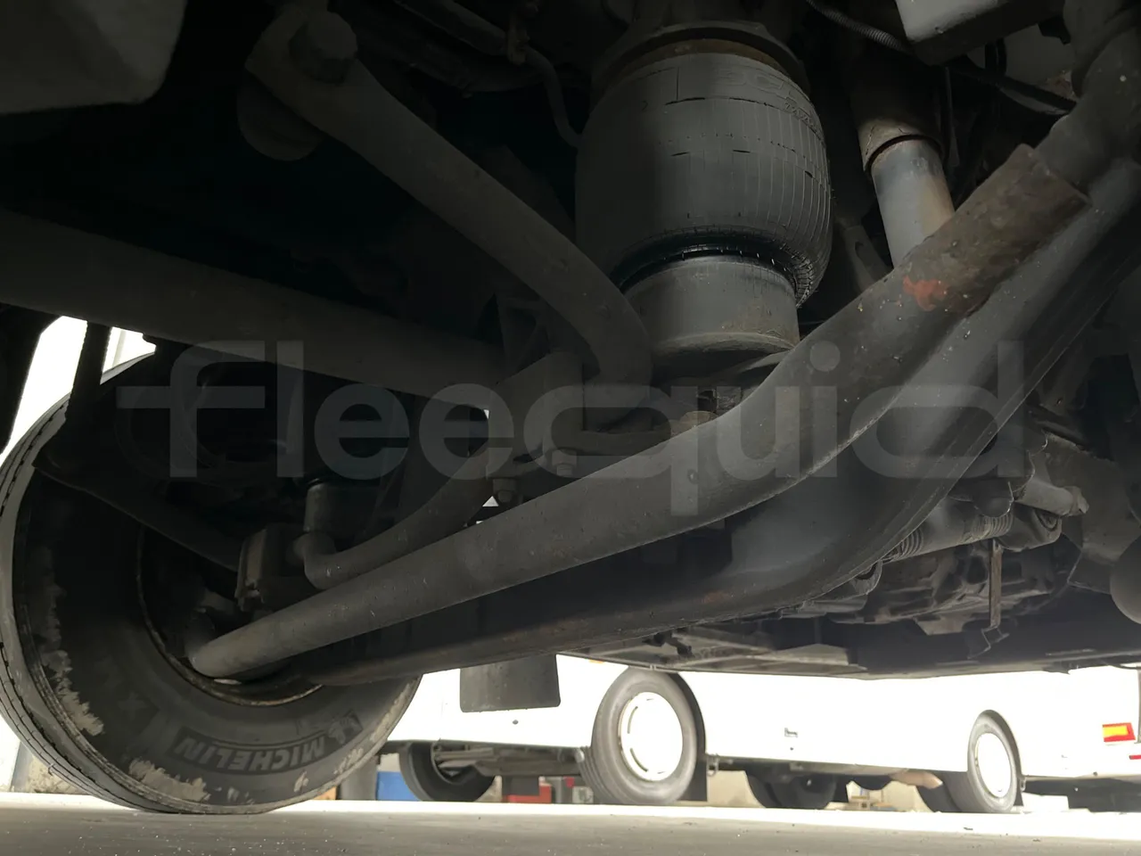 Scania Touring HD - axle 3 central