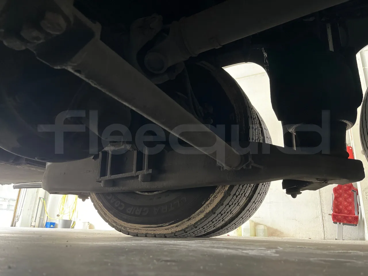 Scania Touring HD - axle 3 left side