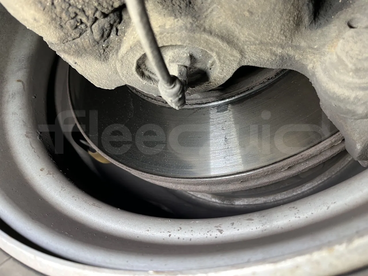 Mercedes-Benz Citaro K - First Axle Discs Left Side