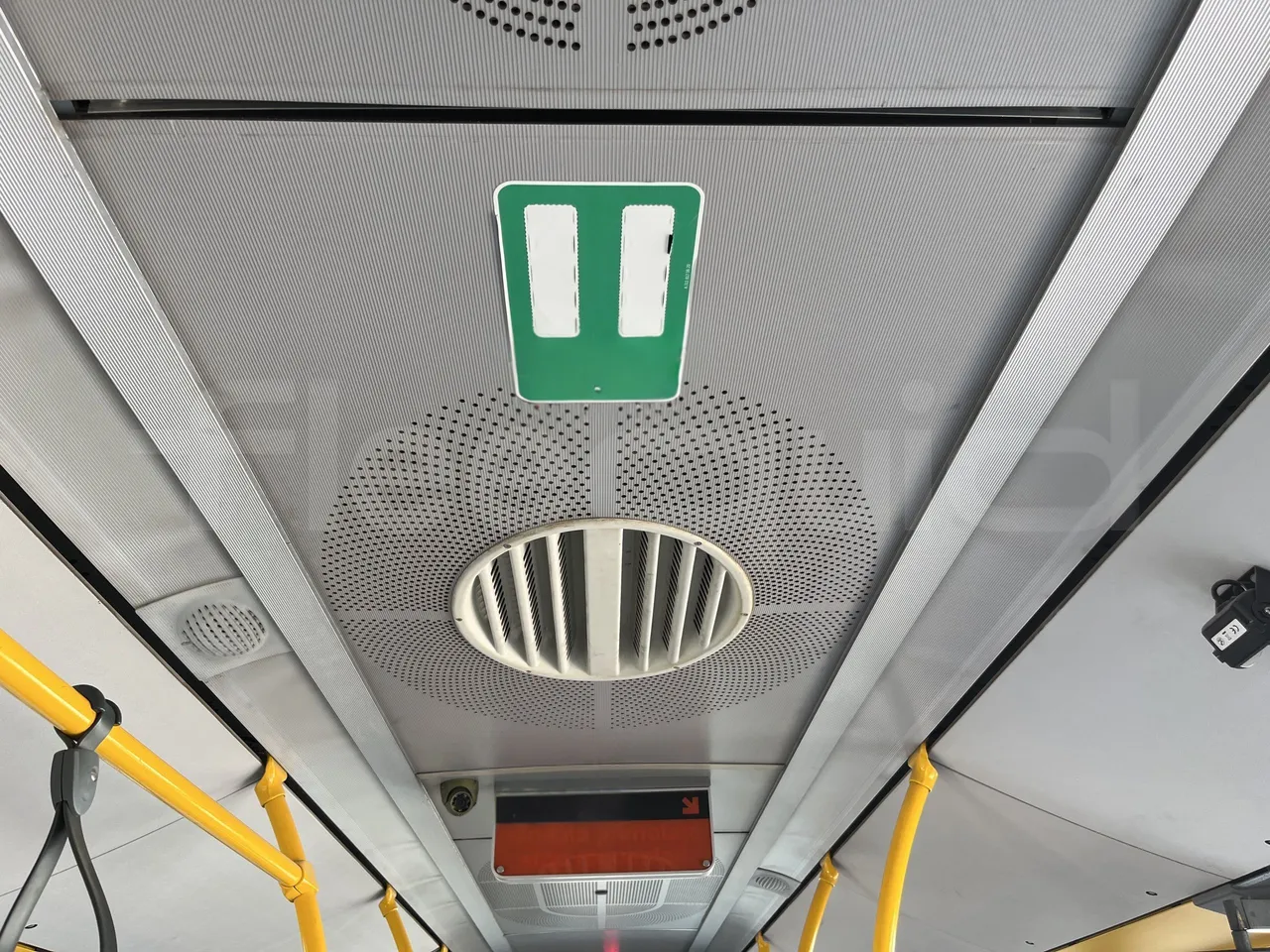 Mercedes-Benz Citaro K - Roof Hatch 1