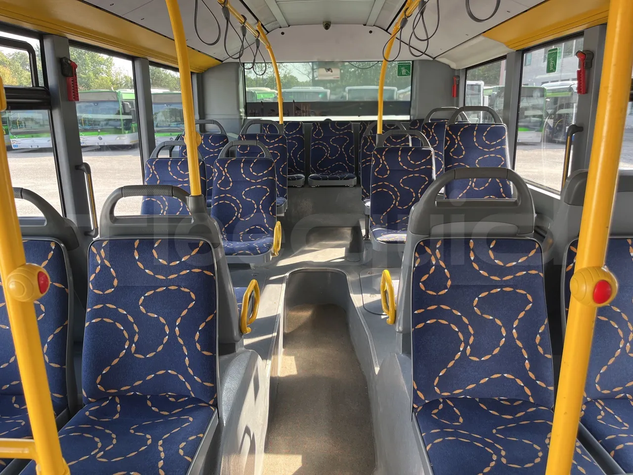 Mercedes-Benz Citaro K - Reverse Seats From Middle Position