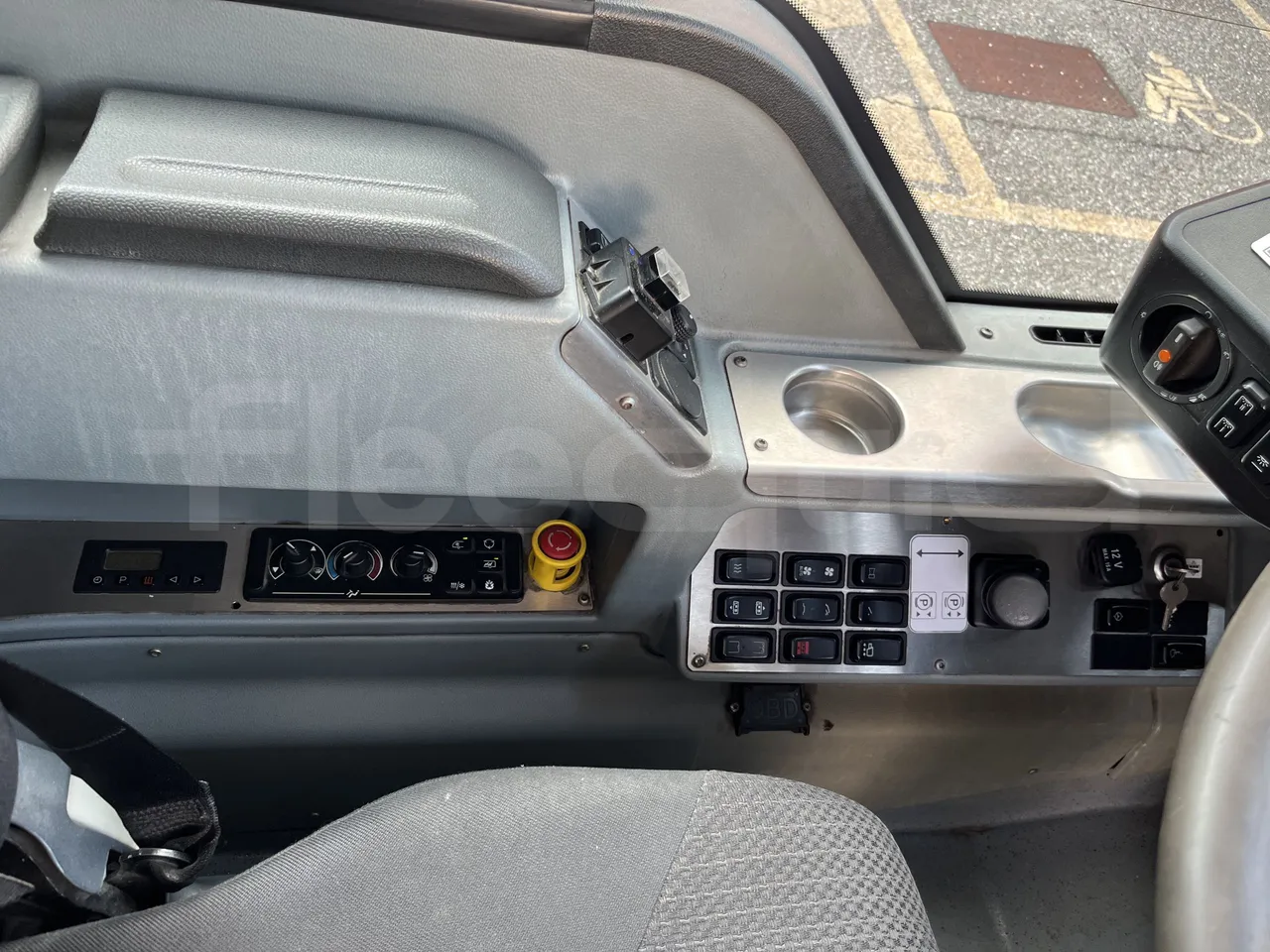 Mercedes-Benz Citaro K - Onboard Device 3 Left Side