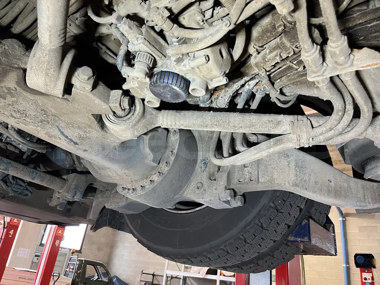 Mercedes-Benz Citaro K - Second Axle Left Side