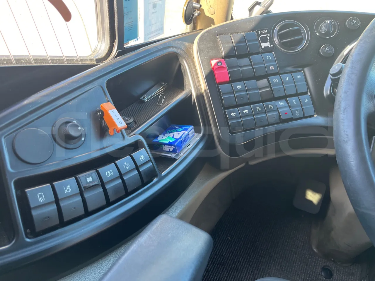 Iveco Magelys SFR2XX QC E2CN/ Euro6 - 294 Kw - 12,265 Mt - onboard devices 2