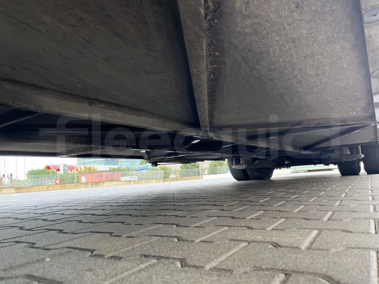 Mercedes-Benz Tourismo - Central Undercarriage