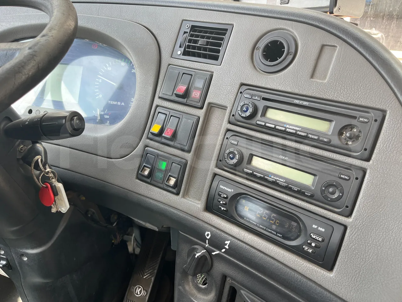 Temsa Tourmalin - radio accessories photo