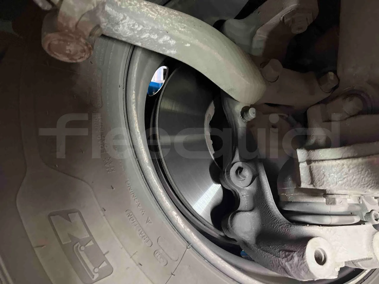 Iveco Crossway - First Axle Discs Left Side