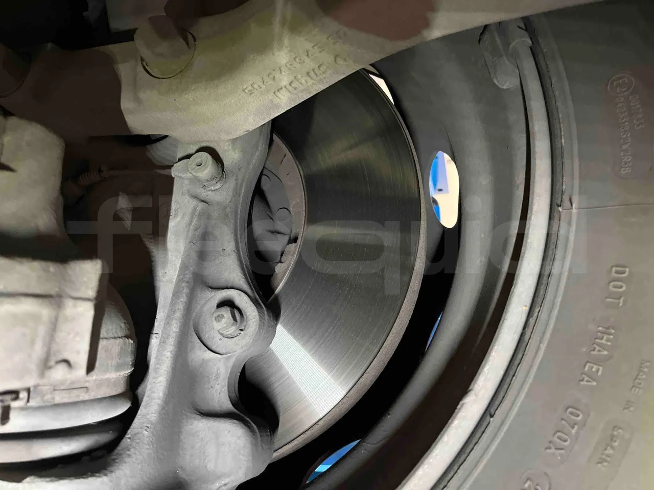 Iveco Crossway - First Axle Discs Right Side