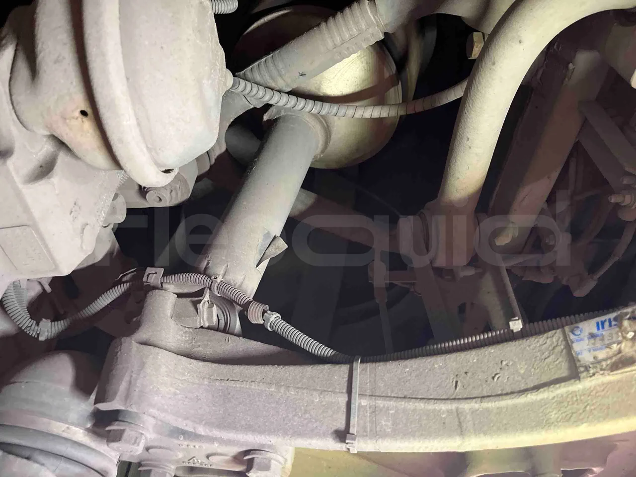 Iveco Crossway - First Axle Shock Absorbers Right Side