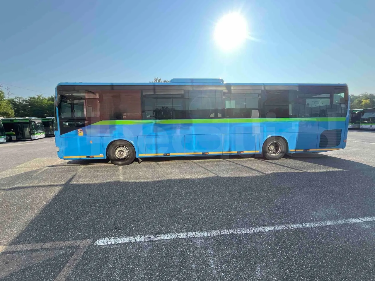 Iveco Crossway - Left Side