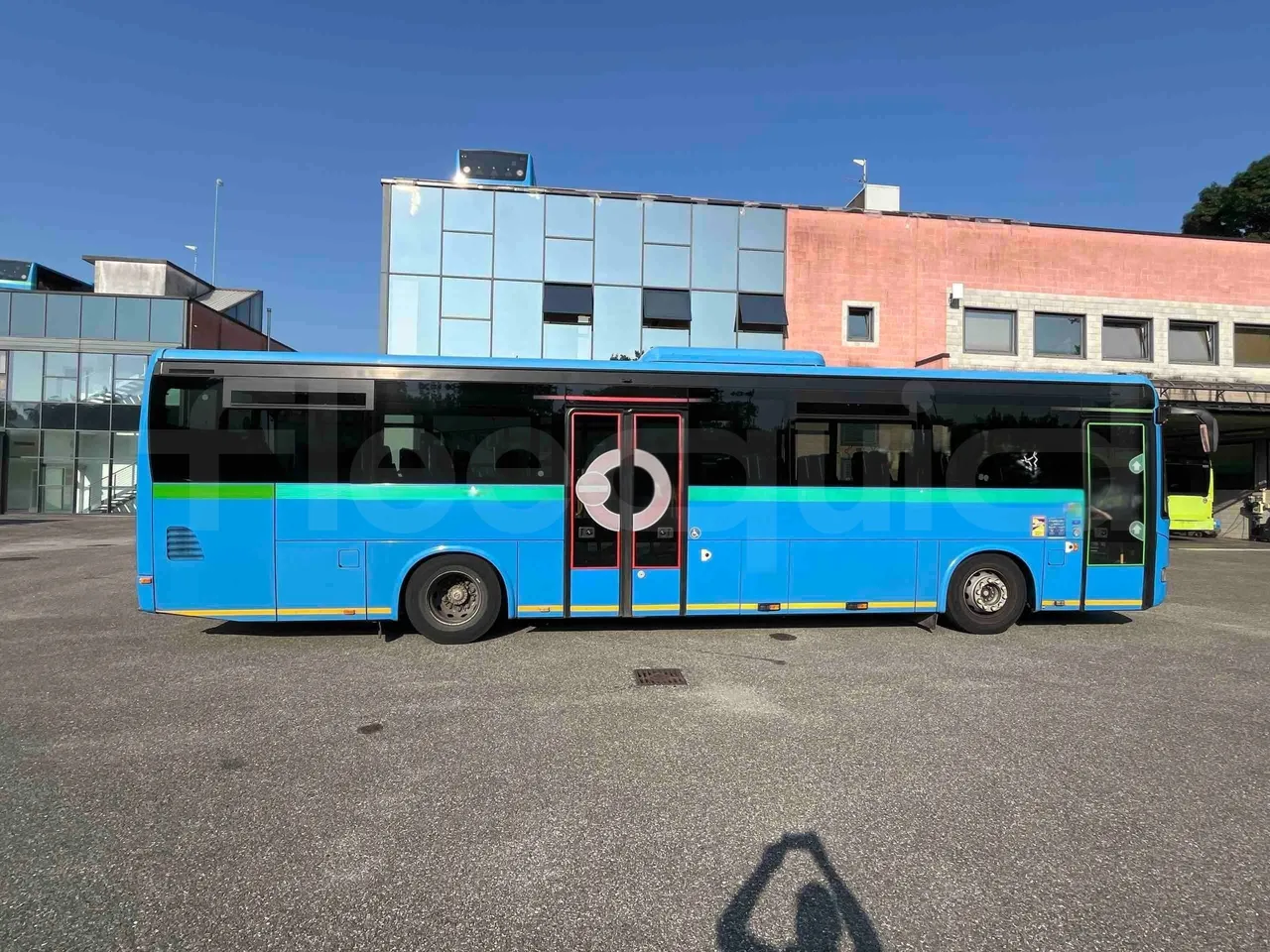 Iveco Crossway - Right Side