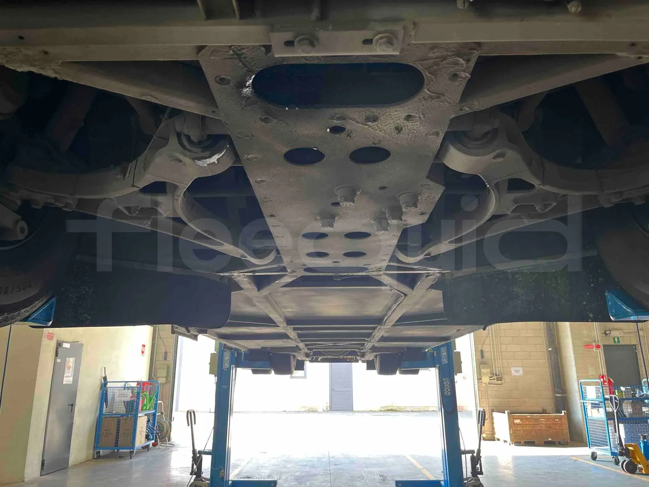 Iveco Crossway - First Axle Central