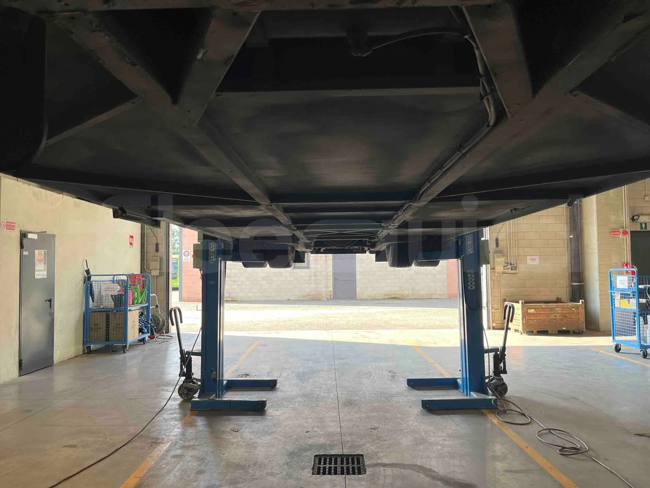 Iveco Crossway - Central Undercarriage