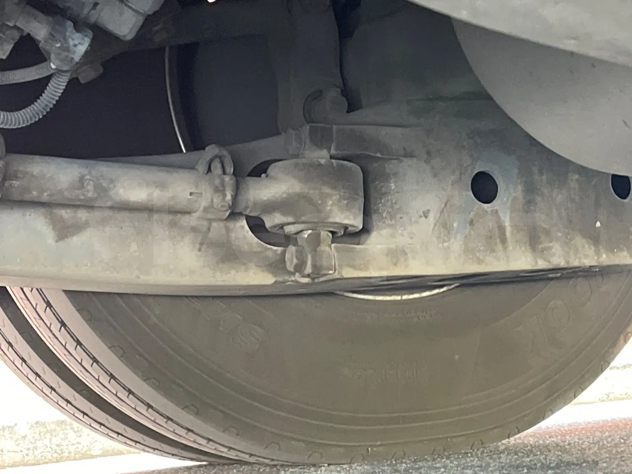 Iveco Magelys SFR2XX QC E2CN - Euro6 - 294kW - 12.265mt - axle 2 discs right