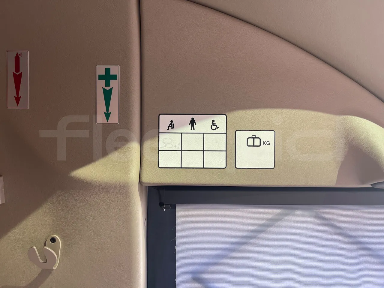 Iveco Magelys SFR2XX QC E2CN - Euro6 - 294kW - 12.265mt - seat plate photo