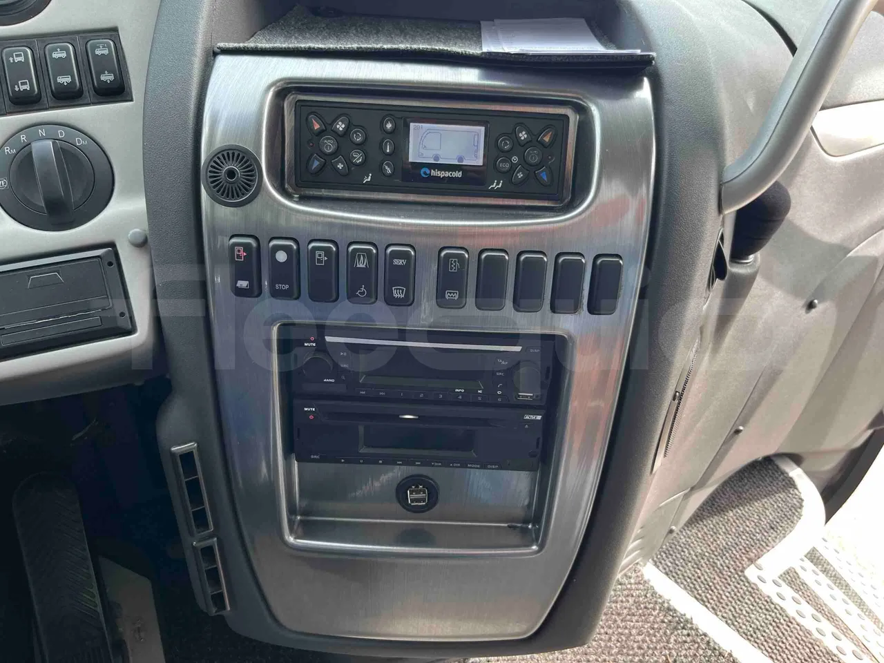 Irizar Daf - radio accessories photo