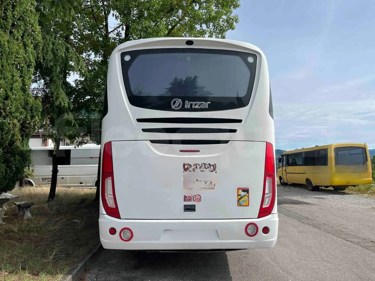 Irizar Daf - rear hatch closed