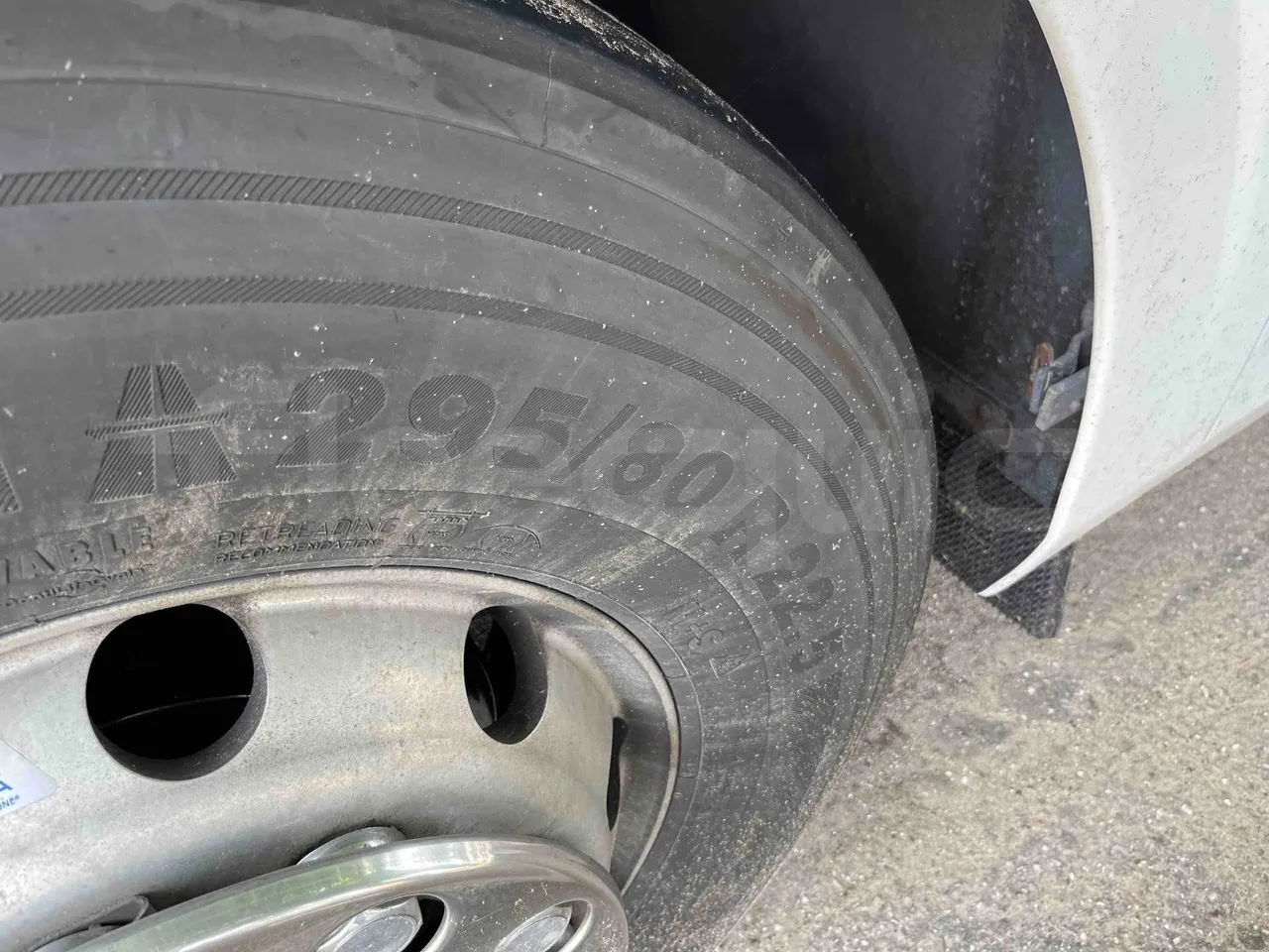 Irizar Daf - front left tire measurements