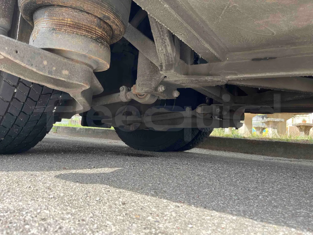 Irizar Daf - axle 3 left side
