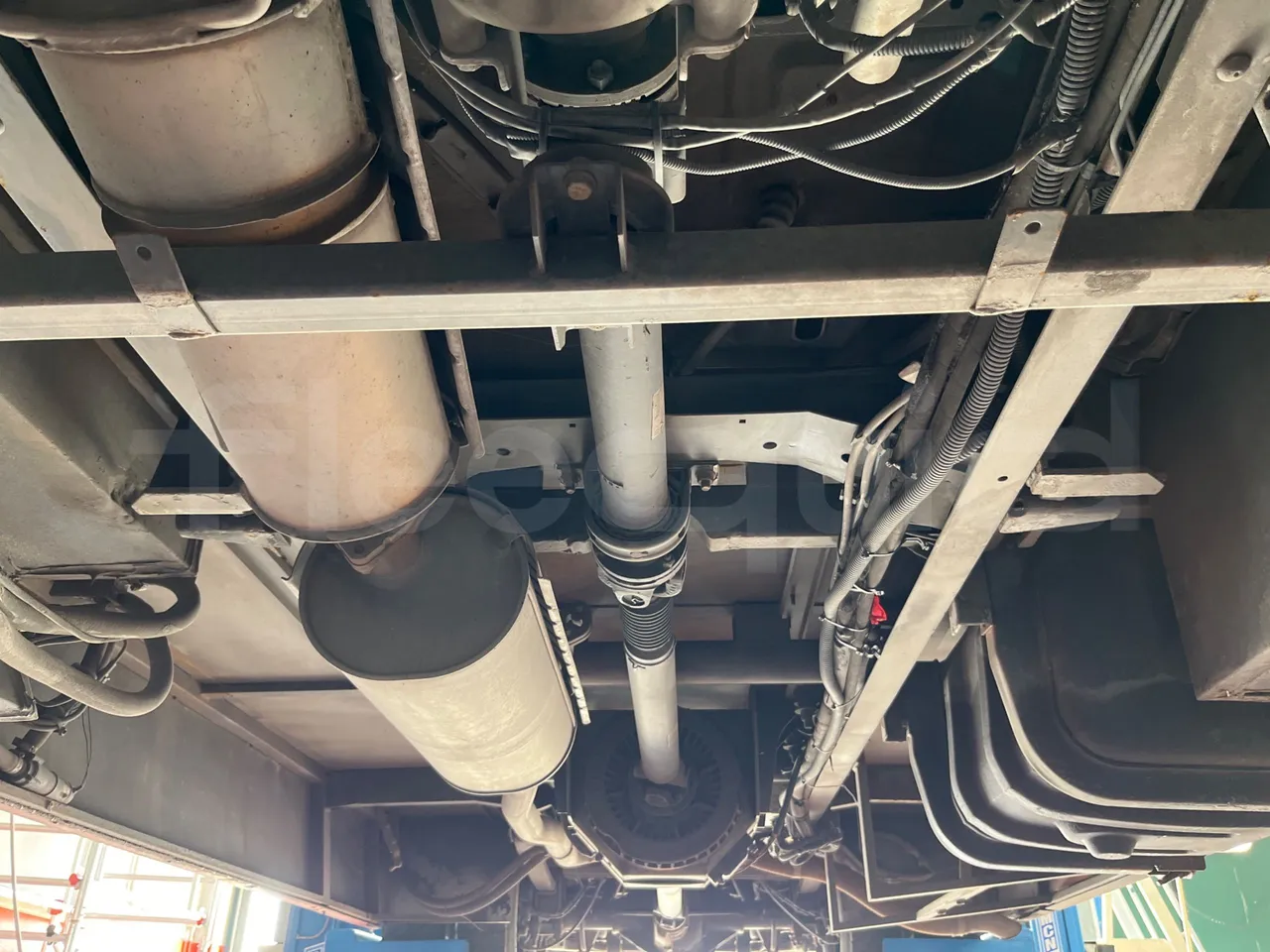 Iveco Daily 65C - Euro5 - 125kW - 7.510mt - driveshaft photo