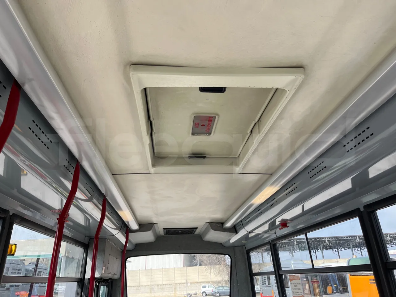 Iveco Daily 65C - Euro5 - 125kW - 7.510mt - roof hatch 1