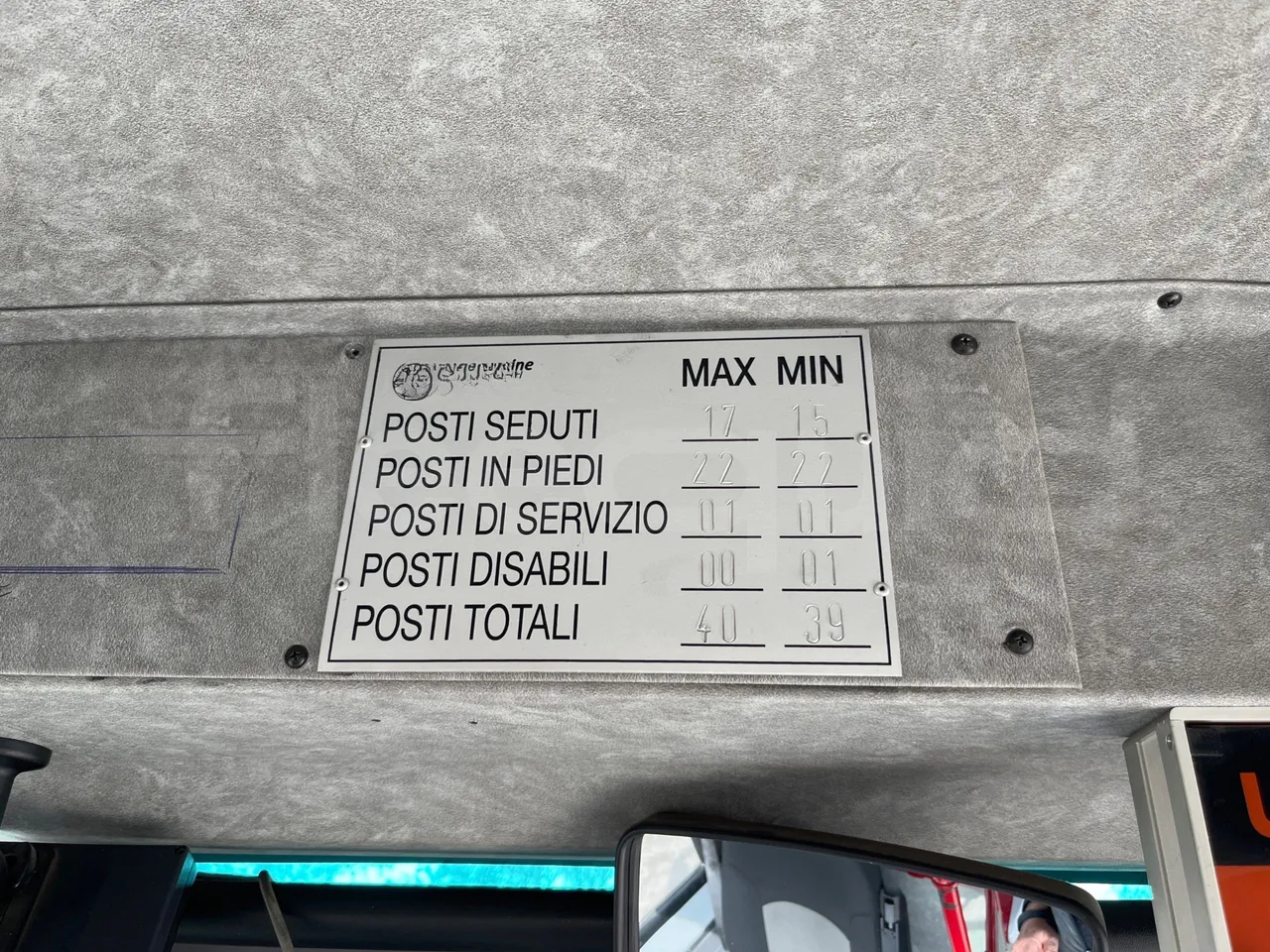 Iveco Daily 65C - Euro5 - 125kW - 7.510mt - seat plate photo