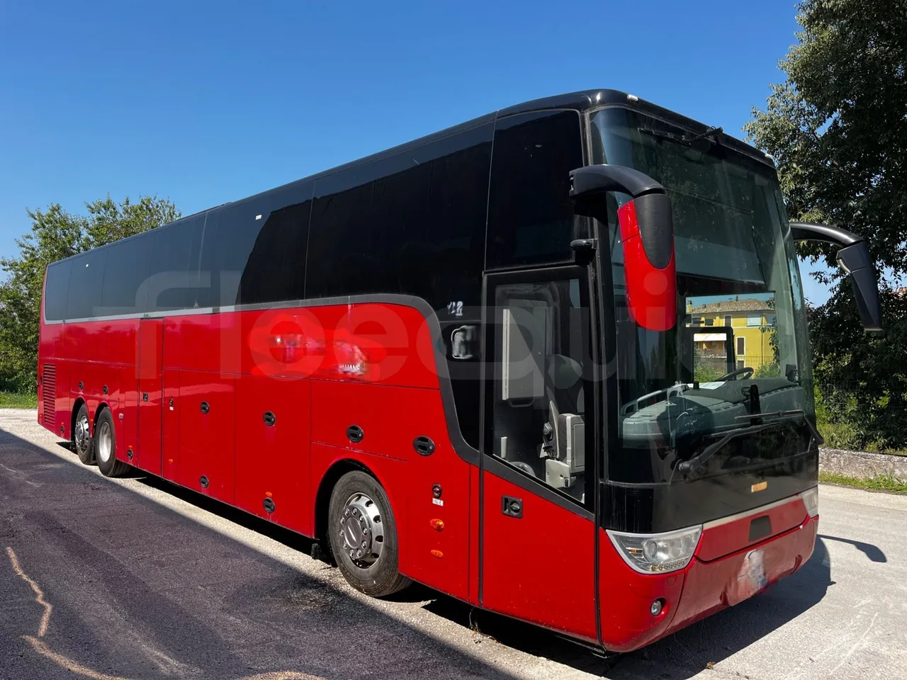 Van Hool Astron - Base cover photo