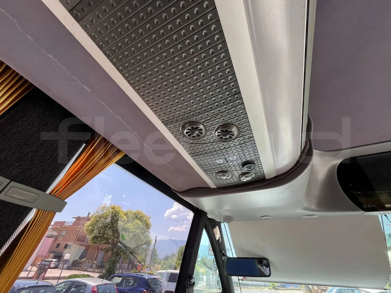 Iveco A65C/E4/27 Wing - EUR4 - 130kW - 7.714 - hostes microphone accessories photo