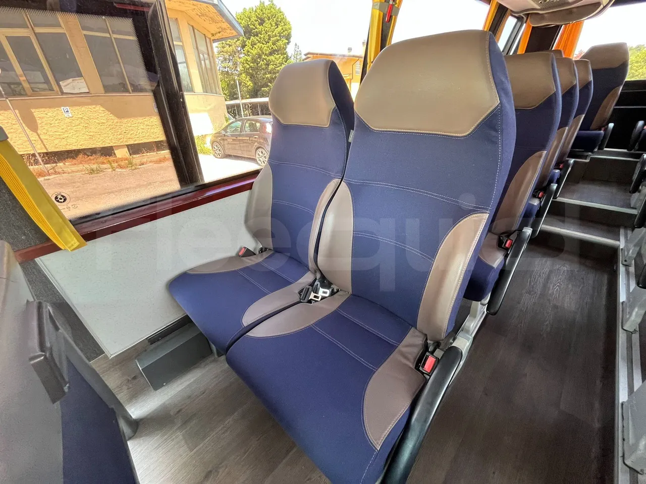 Iveco A65C/E4/27 Wing - EUR4 - 130kW - 7.714 - onboard devices 2
