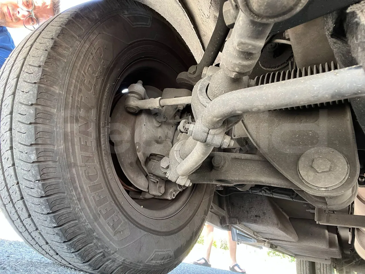 Iveco A65C/E4/27 Wing - EUR4 - 130kW - 7.714 - front air springs right