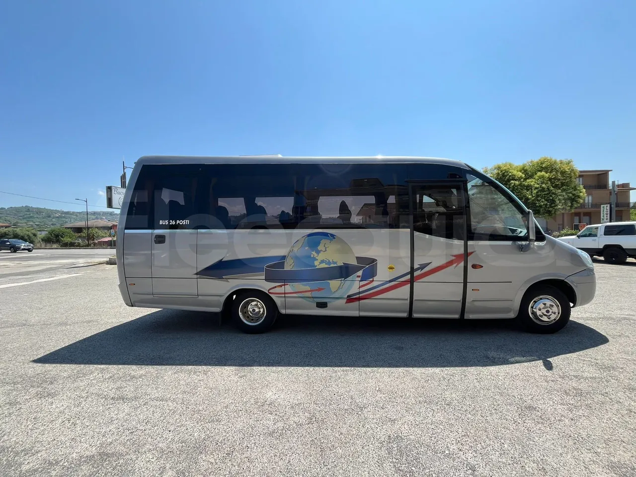 Iveco A65C/E4/27 Wing - EUR4 - 130kW - 7.714 - under carpet photo